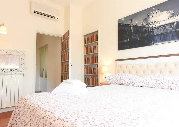 Romantic Flat Near Metro Flaminio
